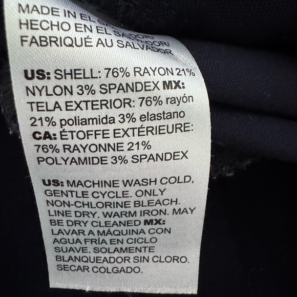 Chico's Bundle of 2 pair of pull on shorts. Chico’s Size 00, US Size 2 Blue - Picture 11 of 14